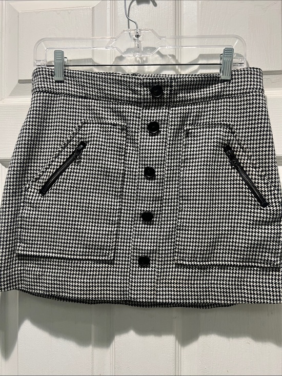 Veronica Beard Dresses & Skirts - Veronica Beard Black & White Houndstooth Mini Skirt